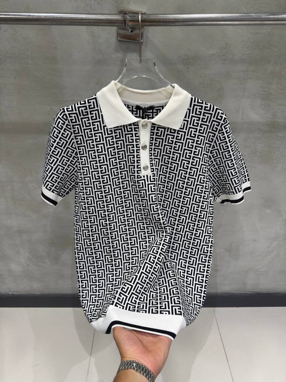  T-shirt  5