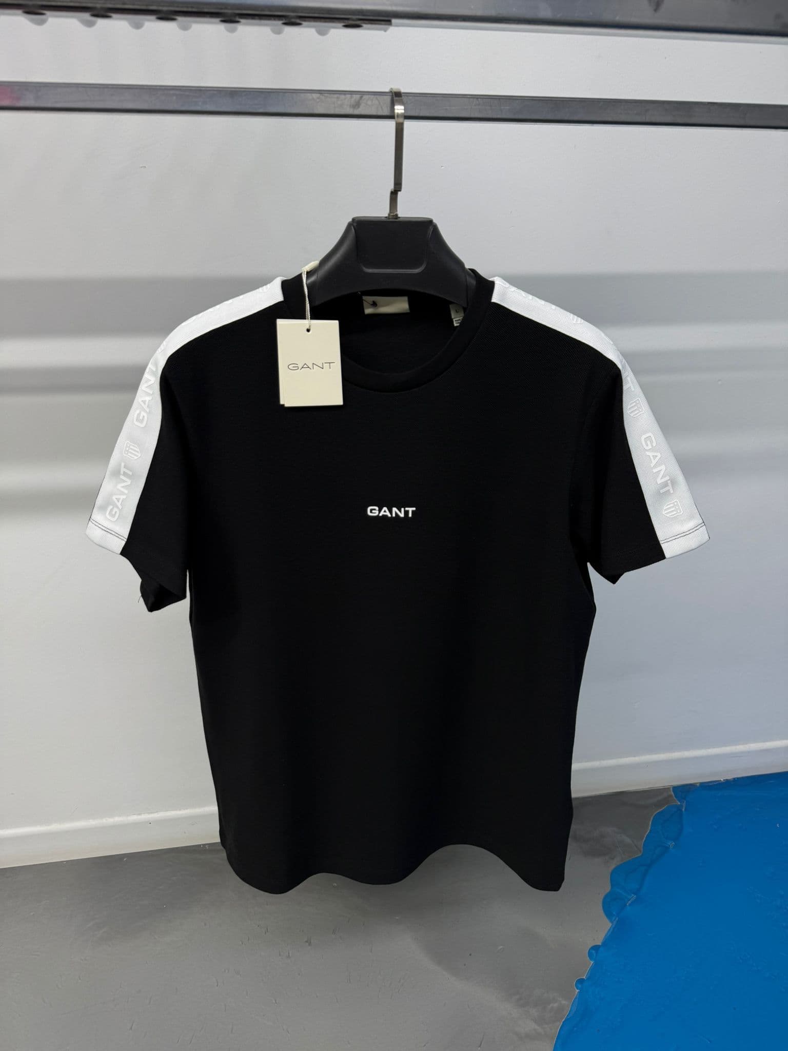  T-shirt  4